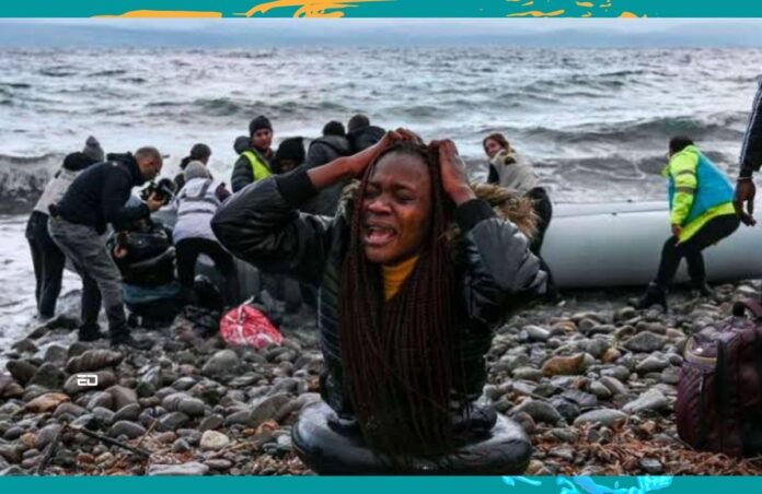 greece shipwreck high tide