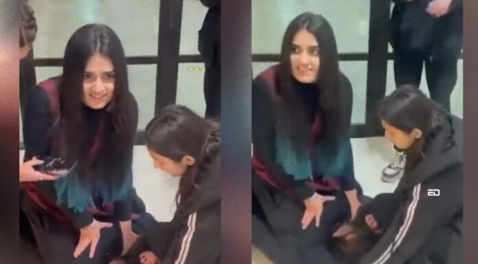 वीडियो में लाहौर के अमेरिकन स्कूल में छात्रा साथी छात्रा के साथ मारपीट करती दिखी assaulting