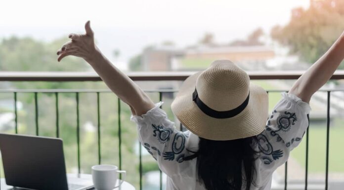 What Is The “Snail Girl Era” And How Has It Replaced “Girlbossing?” snail girl era