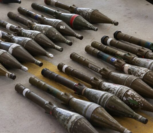 рднрд╛рд░рддреАрдп рдЯреНрд░реЗрдб рдпреВрдирд┐рдпрдиреЛрдВ рдиреЗ рдХрд┐рд╕реА рднреА рдЬрд╣рд╛рдЬ рдкрд░ рдЗрдЬрд░рд╛рдЗрд▓ рд╕реЗ рдЖрдП рд╣рдерд┐рдпрд╛рд░реЛрдВ рдХреЛ рдЪрдврд╝рд╛рдиреЗ рдпрд╛ рдЙрддрд╛рд░рдиреЗ рд╕реЗ рдЗрдирдХрд╛рд░ рдХрд░ рджрд┐рдпрд╛ рд╣реИ israel