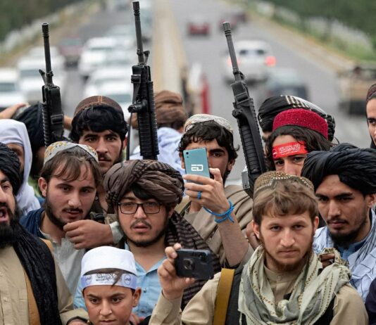 रिसर्चड: हर किसी ने सोचा था कि तालिबान काबुल को बदल देगा लेकिन हो रहा उलटा है taliban