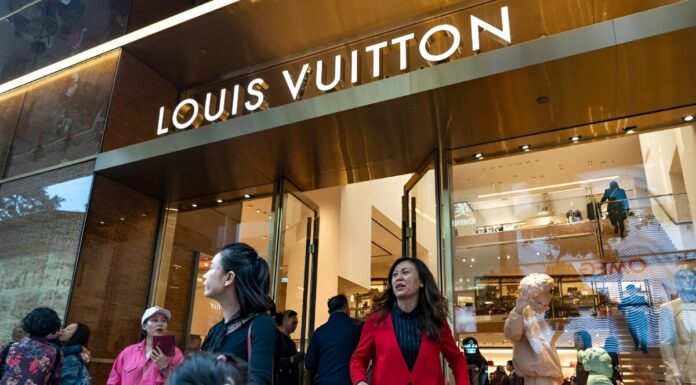 क्या भारत में भी चीन की तरह लग्जरी शेमिंग होनी चाहिए? luxury shaming