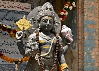 134-Year-Old Temple In Iran That Even Amitabh Bachchan Talked About Iran